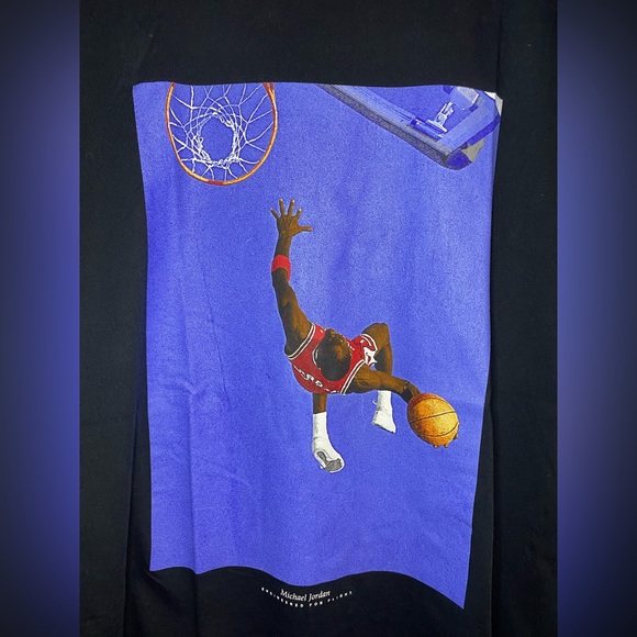 Air Jordan T-Shirt - US M - Picture 3 of 4